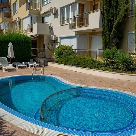 Menada Belle View Apartman Szveti Vlasz
